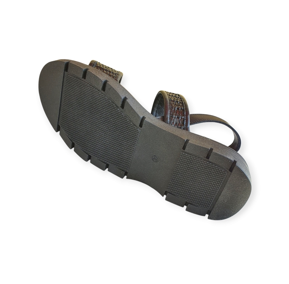 Kate pikan Nero rafia